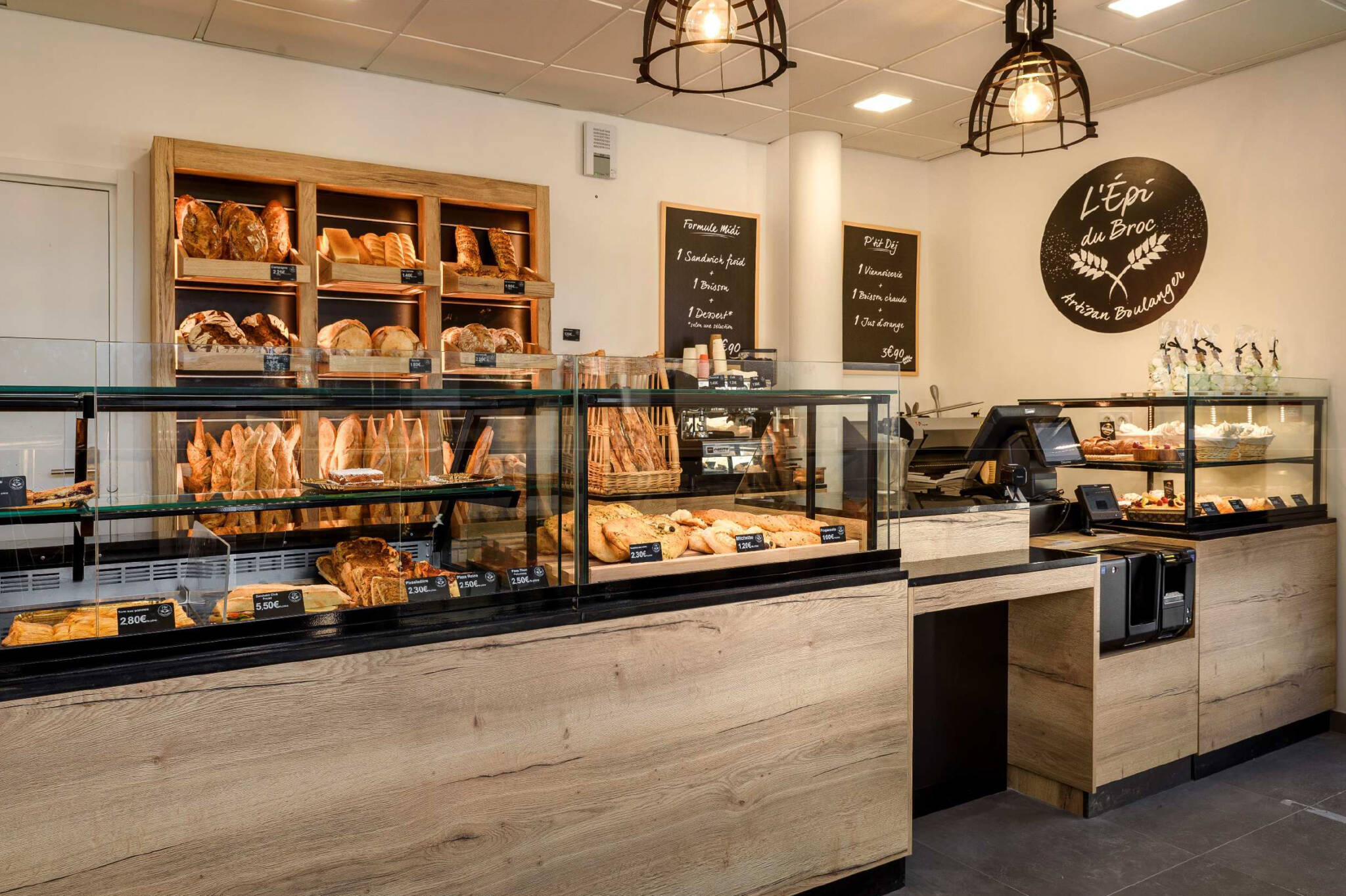 Bakery and Heated Display Cabinets