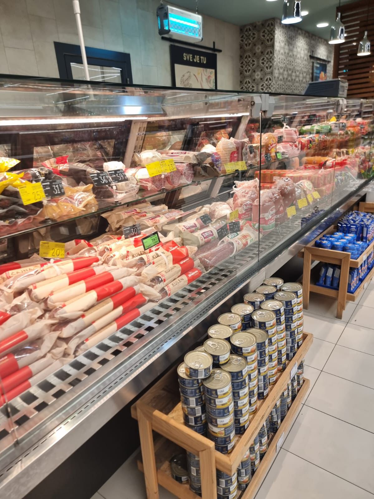 Tropic Market