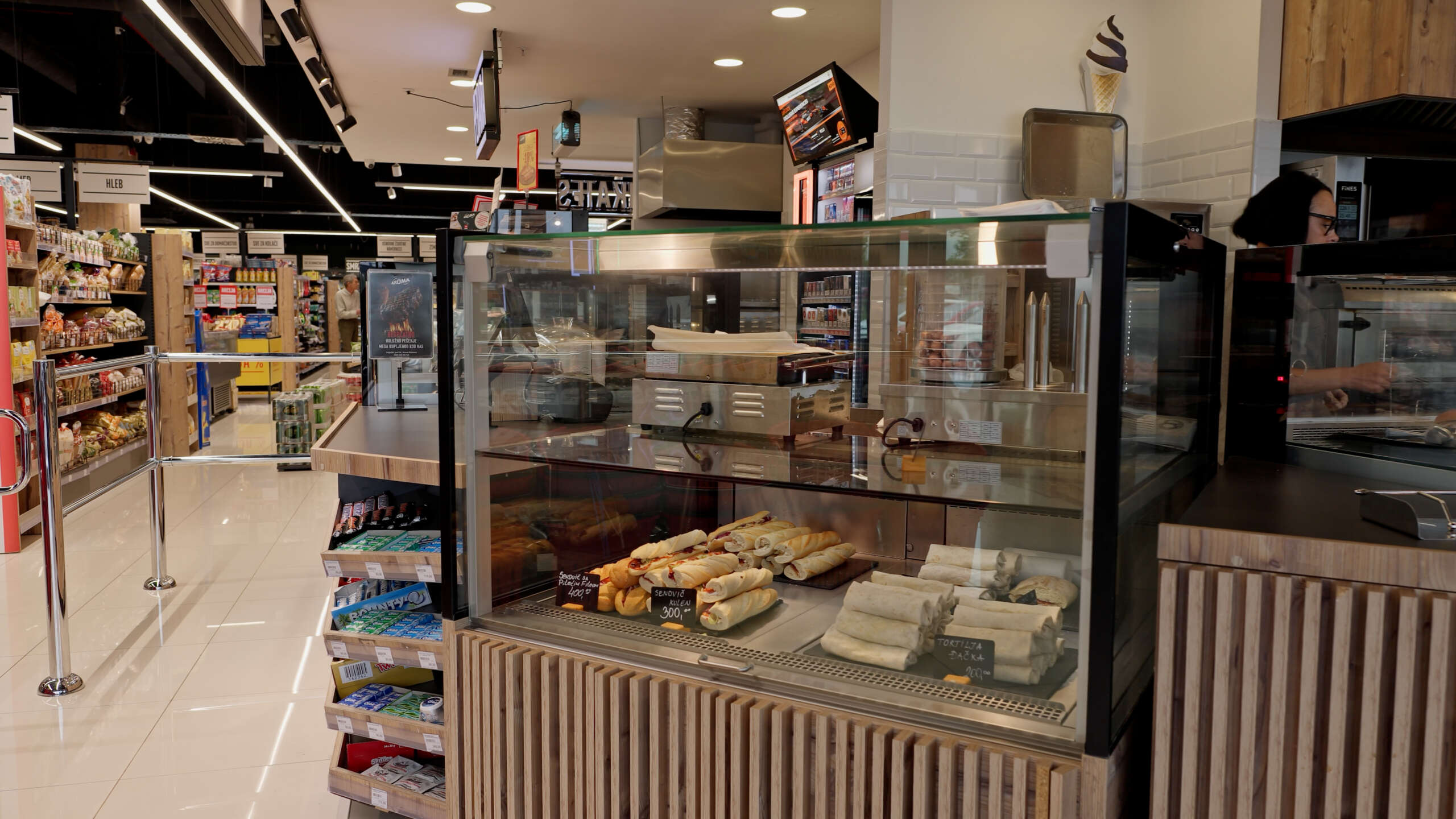 Waterloop system in Aroma Market Stara Pazova