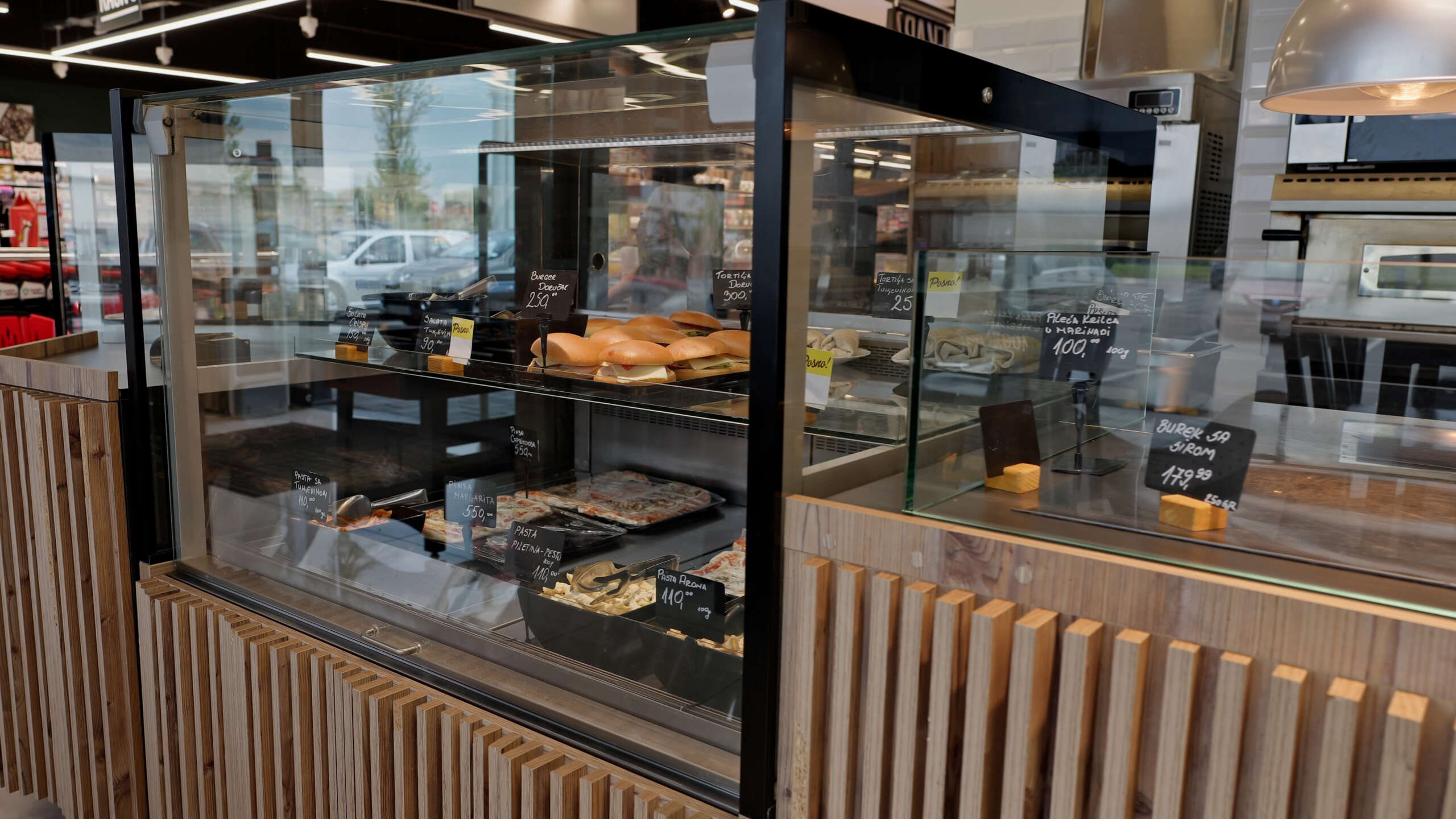 Waterloop system in Aroma Market Stara Pazova