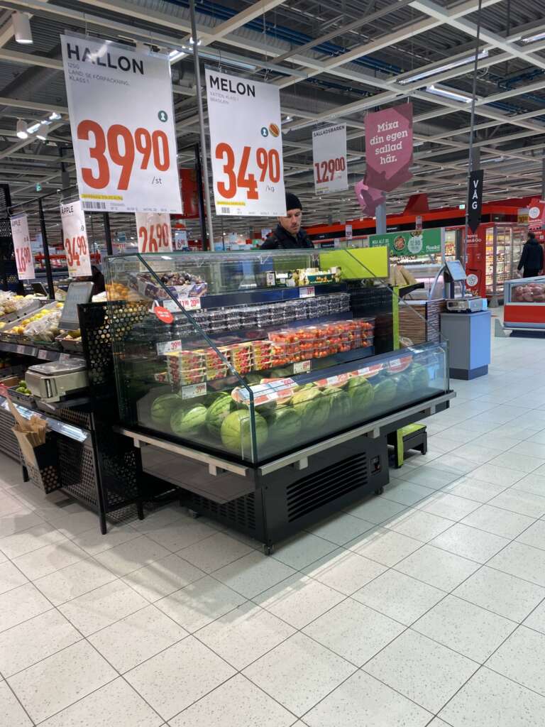 Oslo G Refrigerated Island Display