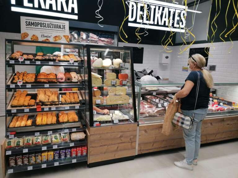 Bakeoff – Horizontal Bakery Display Case